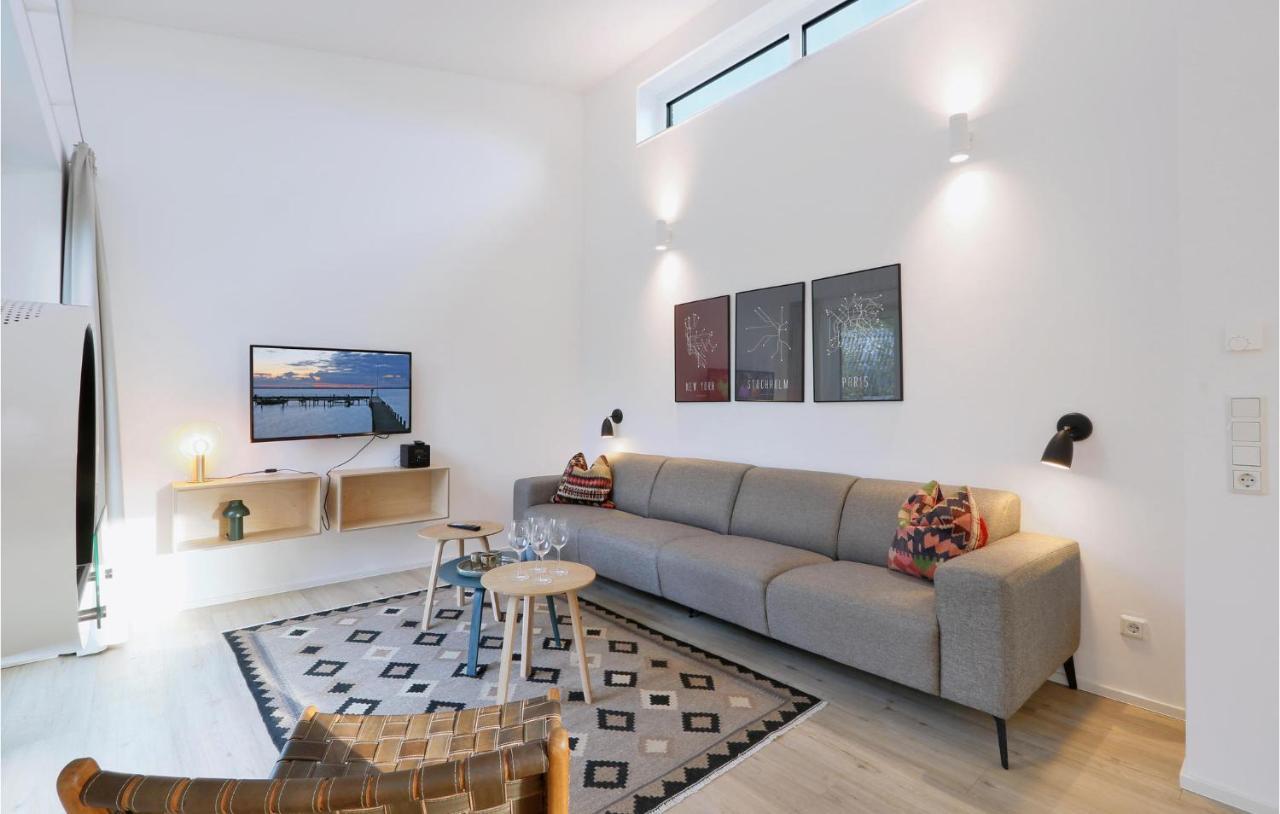 Amazing home in Lembruch-Dmmer See with 2 Bedrooms, Sauna&WiFi Buitenkant foto