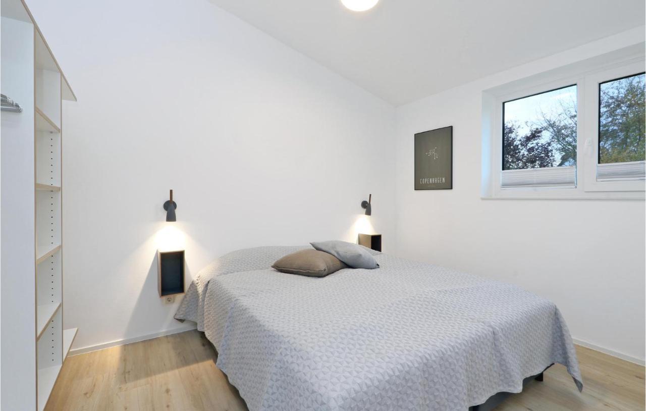 Amazing home in Lembruch-Dmmer See with 2 Bedrooms, Sauna&WiFi Buitenkant foto